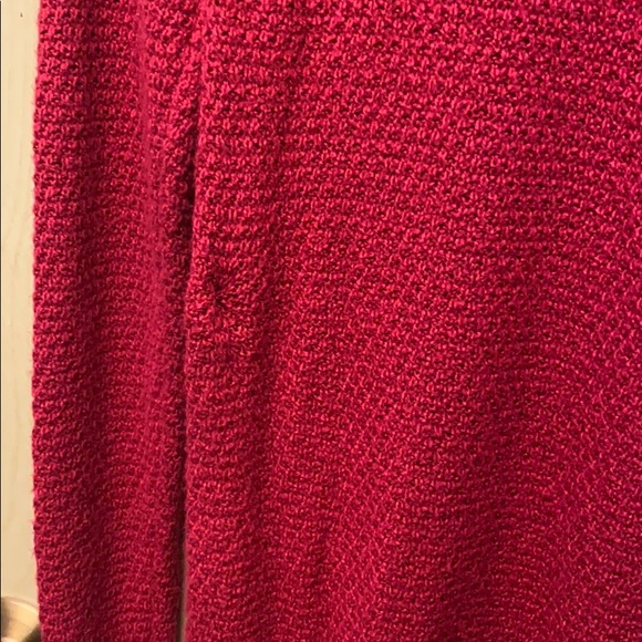 Red Elle long sleeve - Picture 3 of 4